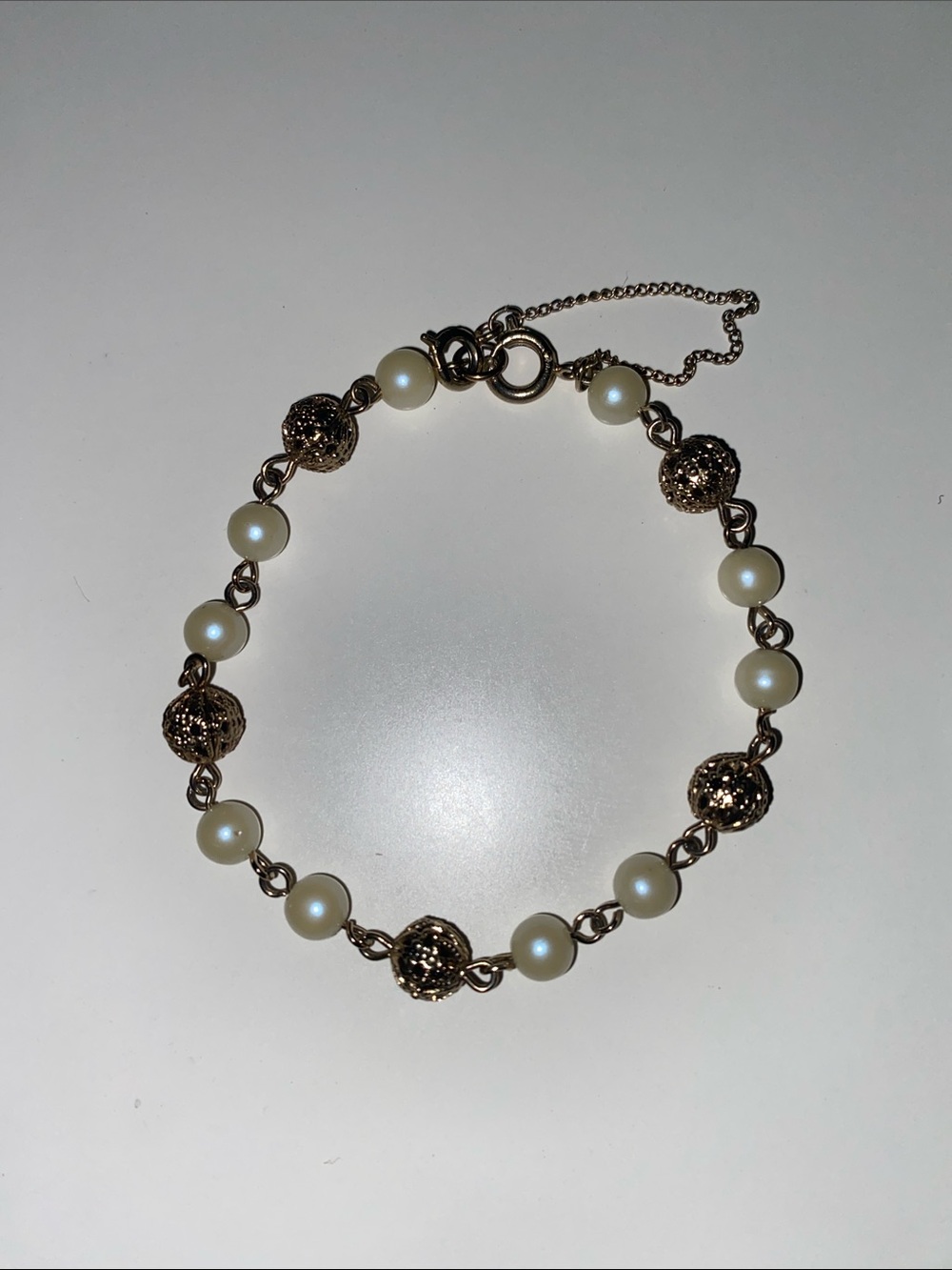Gold and Pearl Bead Link Bracelet